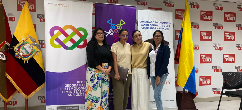El Consulado de Colombia en Santo Domingo de los Tsáchilas realizó el Primer Encuentro: Mujeres caminantes: reflexiones, sentires y realidades